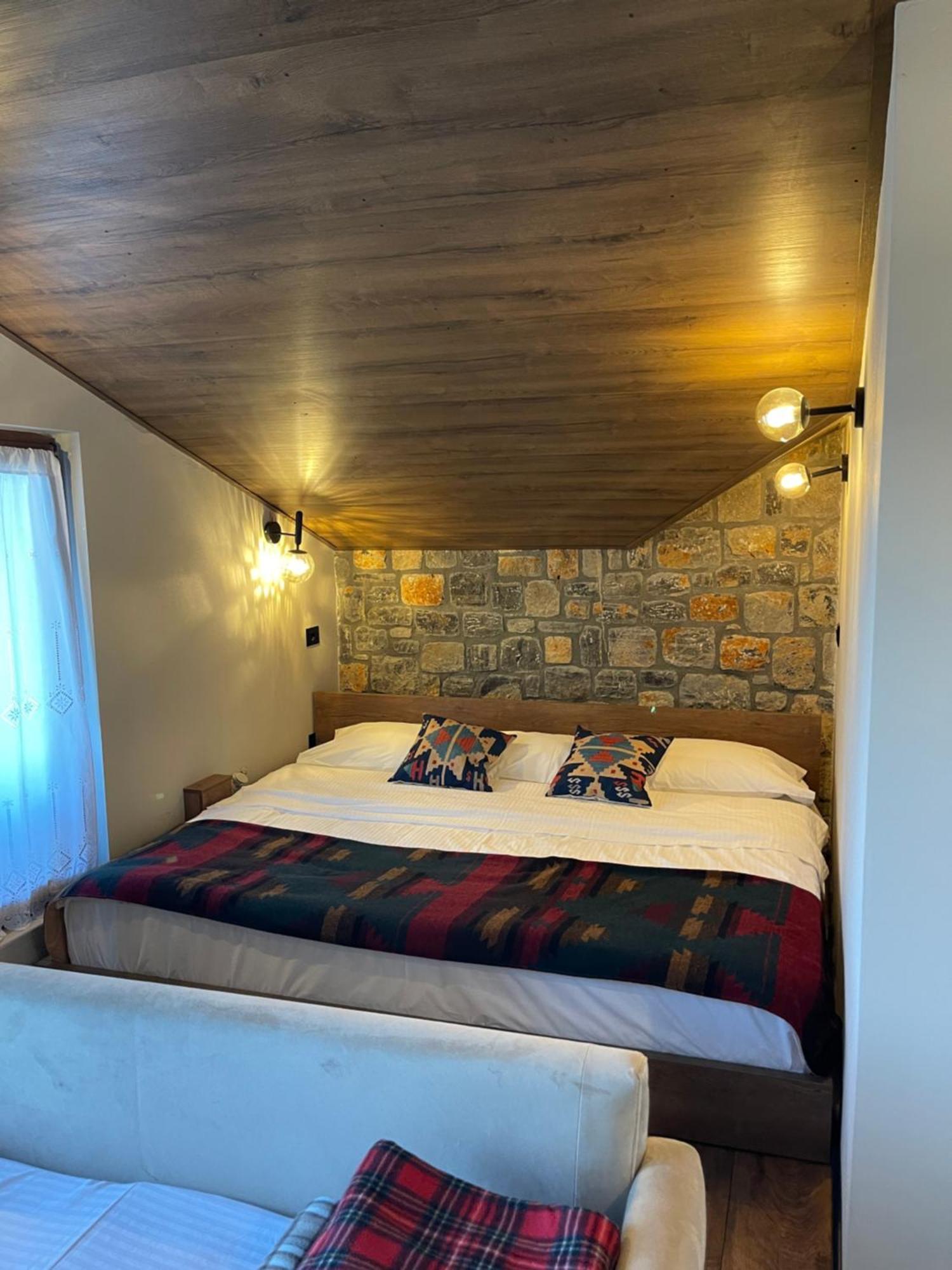 Helga'S Guesthouse Lin Екстер'єр фото