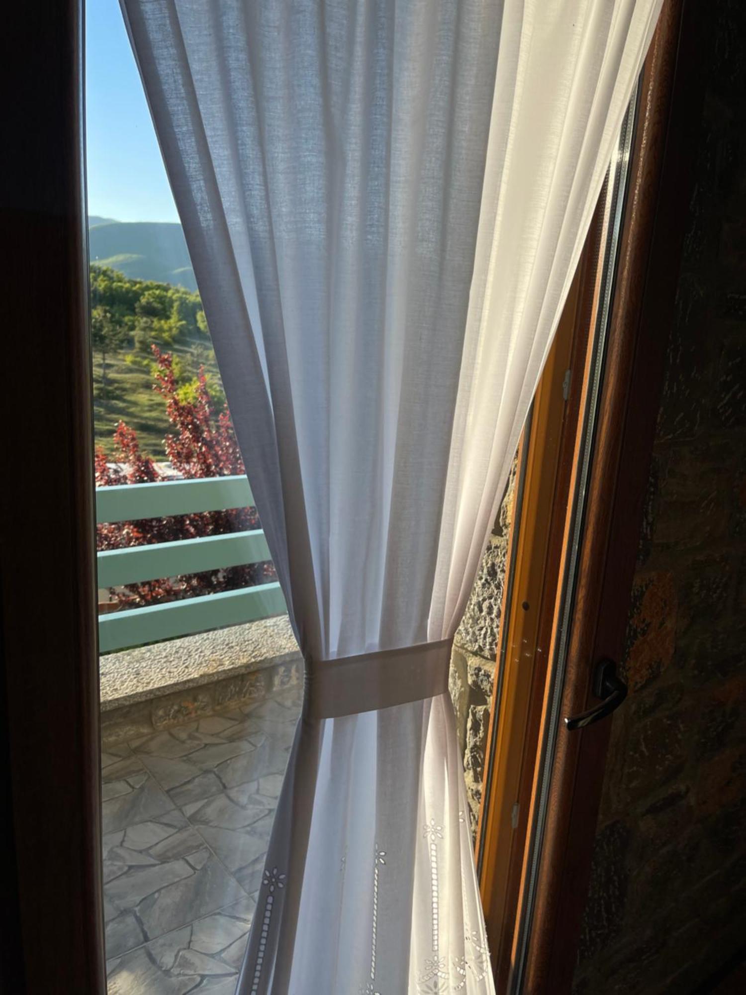 Helga'S Guesthouse Lin Екстер'єр фото