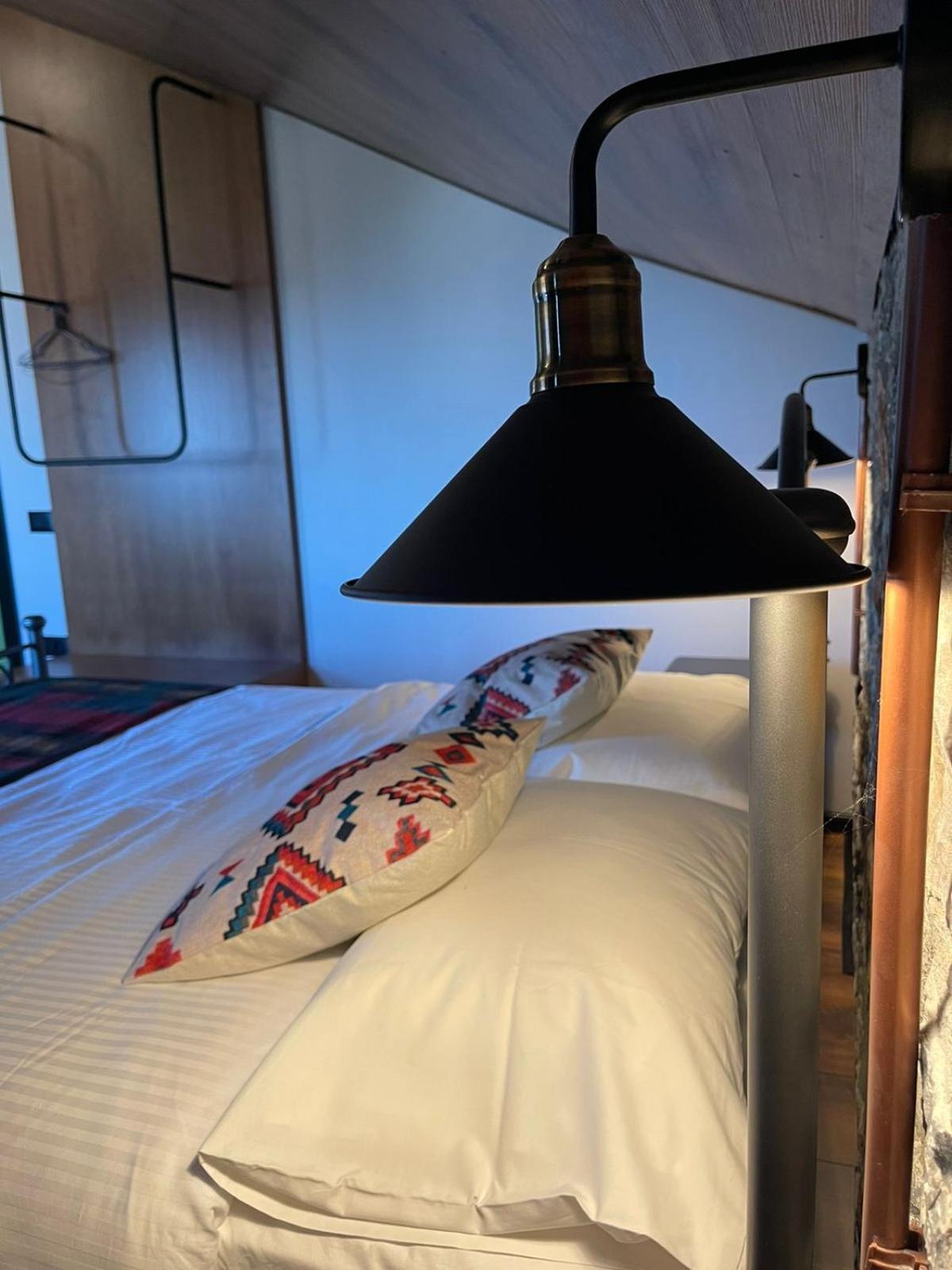Helga'S Guesthouse Lin Екстер'єр фото