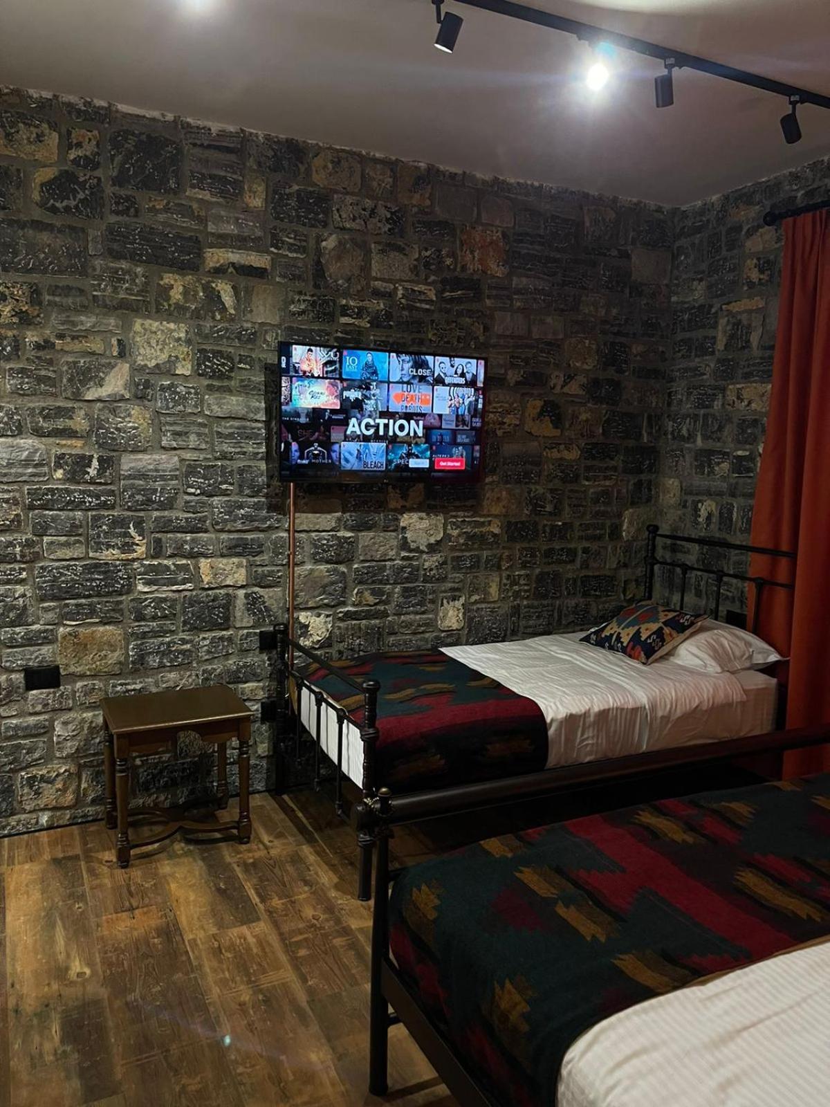Helga'S Guesthouse Lin Екстер'єр фото