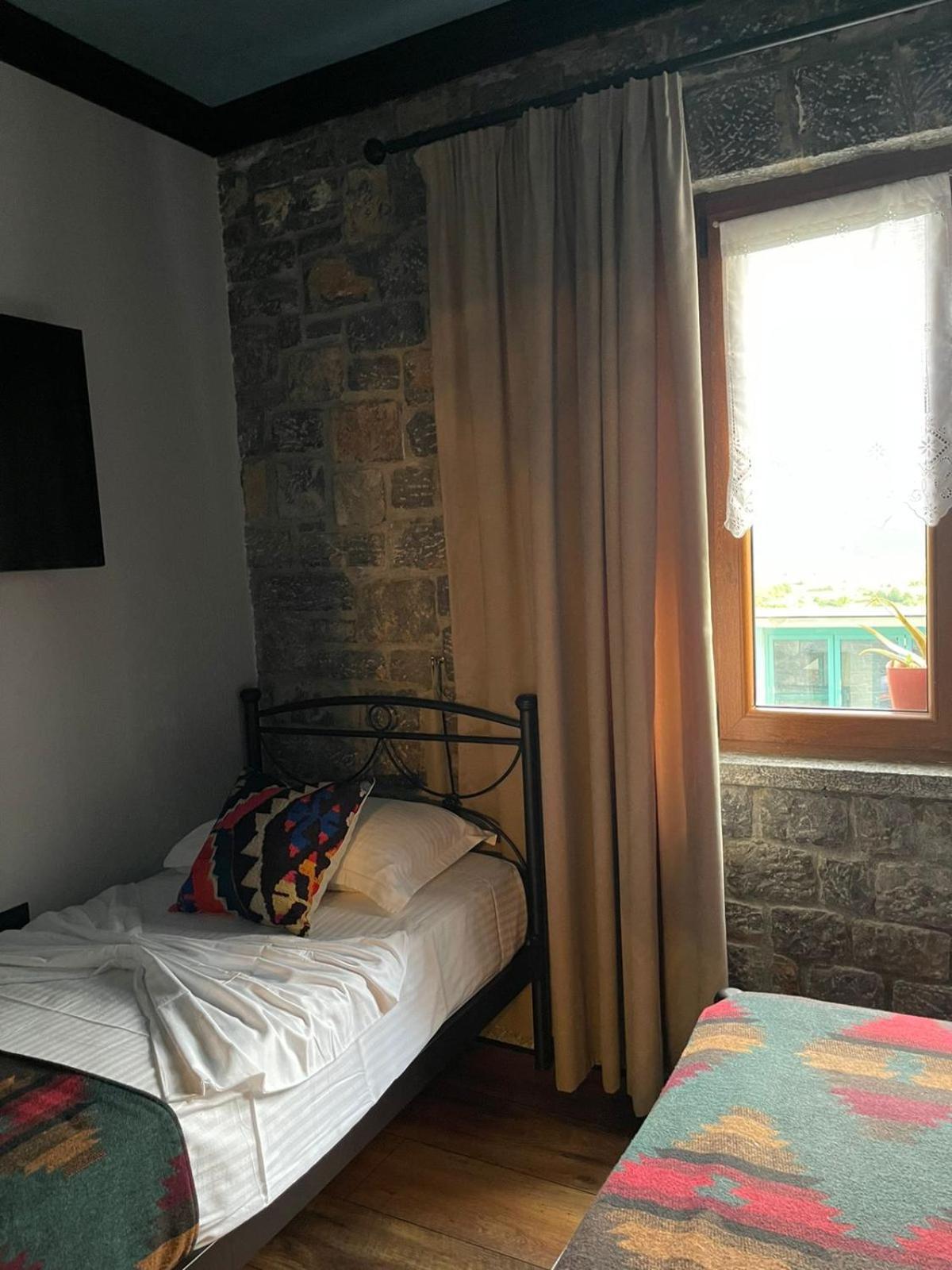 Helga'S Guesthouse Lin Екстер'єр фото