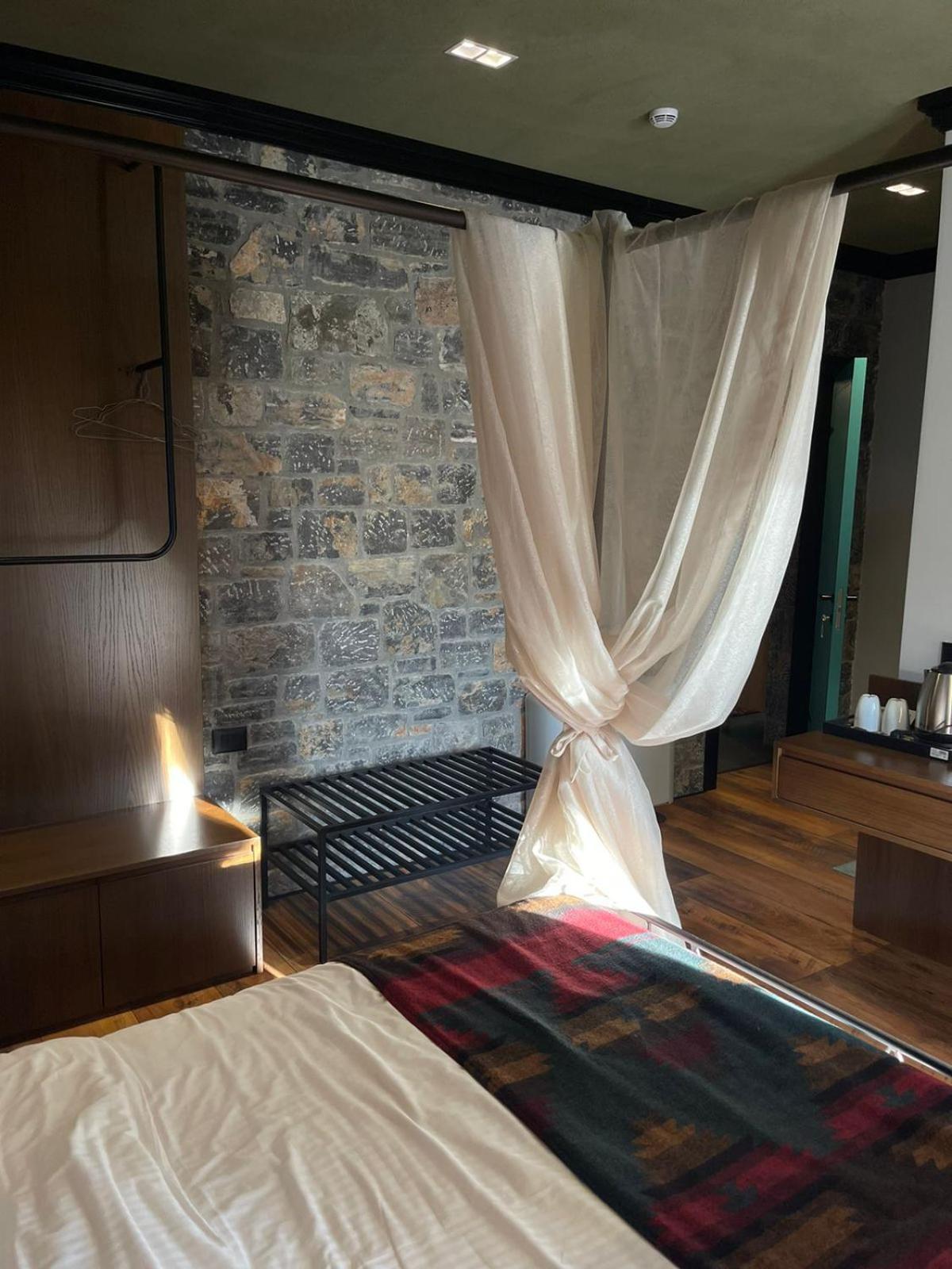 Helga'S Guesthouse Lin Екстер'єр фото